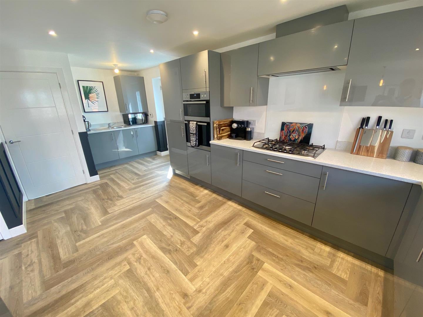 Field Farm Way, Stapleford, Nottingham Robert Ellis Estate Agents